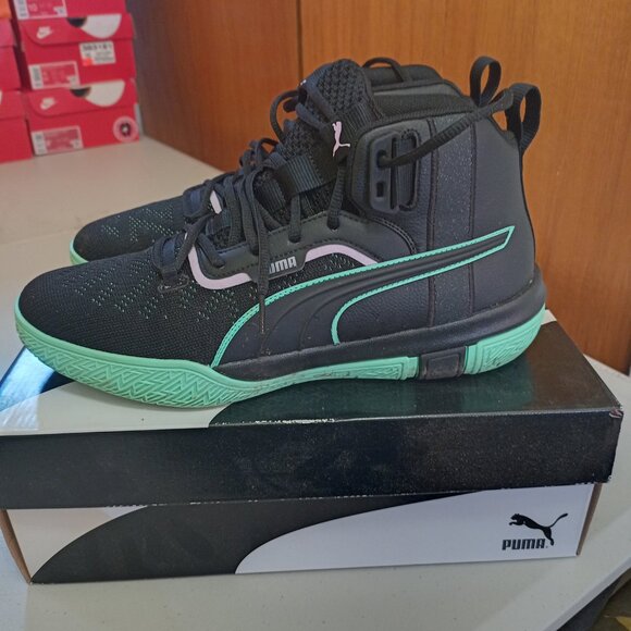Size 10.5 - Puma Legacy Dark Mode og box worn once - Picture 8 of 11
